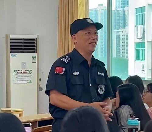 保安大叔在哪吃瓜,一场意外的美食之旅