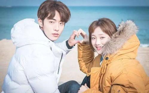 坤颖cp吃瓜,揭秘这对明星情侣的甜蜜日常